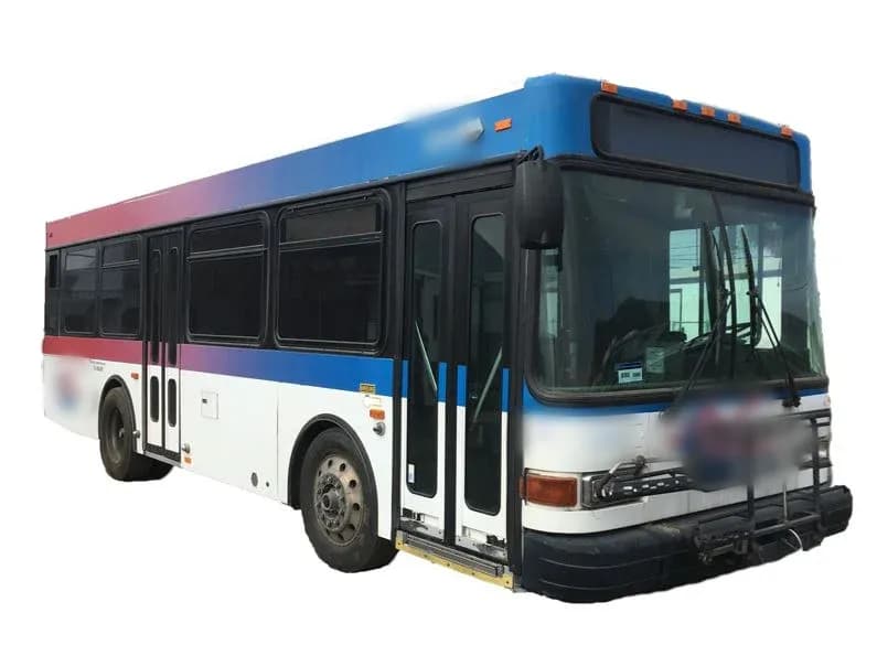 2003 Gillig Low Floor 30 ft Transit Bus - Image 2