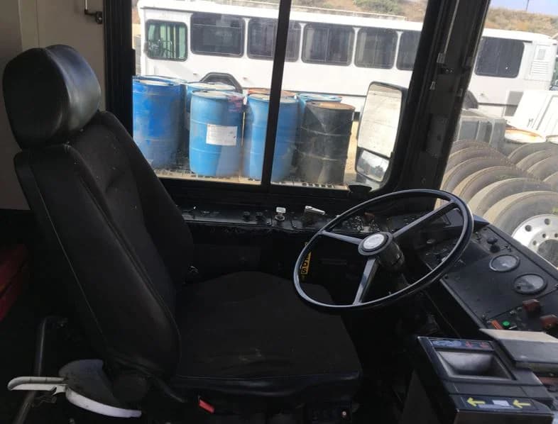 2003 Gillig Low Floor 30 ft Transit Bus - Image 3