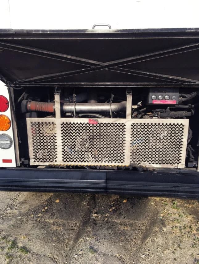 2004 El Dorado EZ Rider II Low Floor 35 ft Transit Bus - Image 4