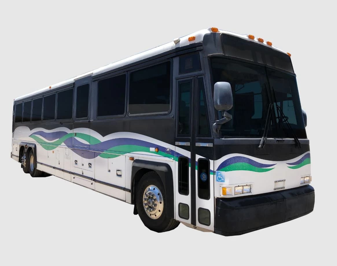 2003 MCI D4500 45 ft Transit Bus - Image 1
