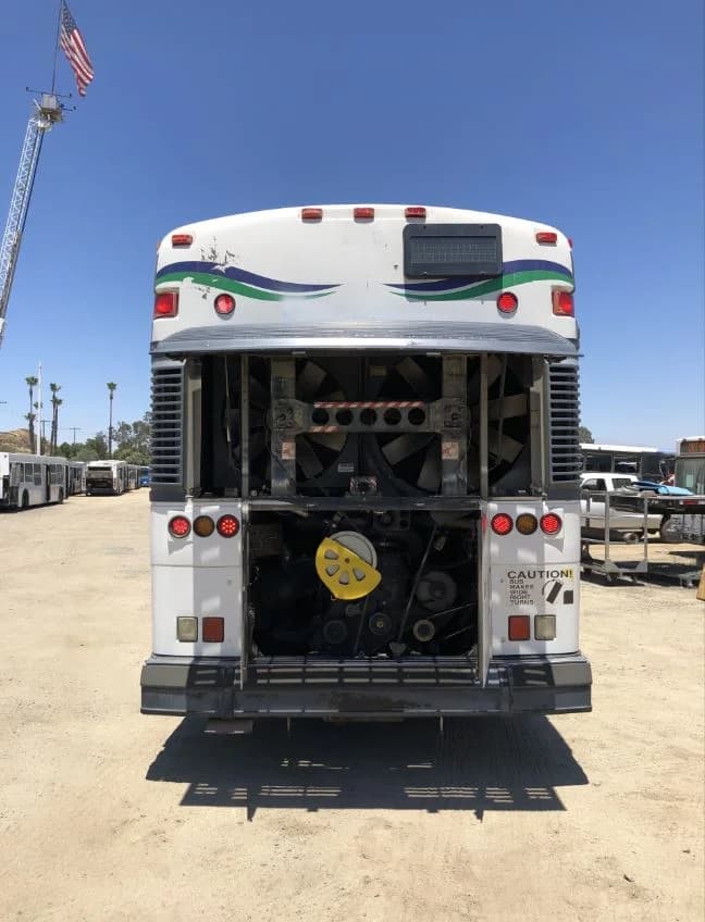 2003 MCI D4500 45 ft Transit Bus - Image 5