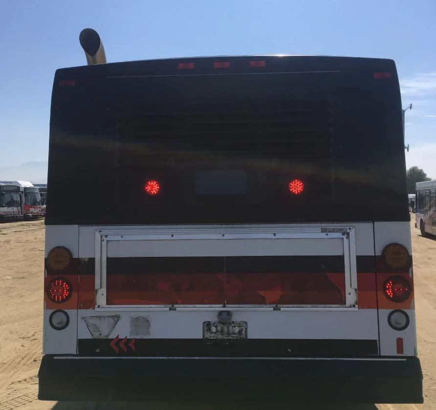 1998 New Flyer D40LF Low Floor 40 ft Transit Bus - Image 6