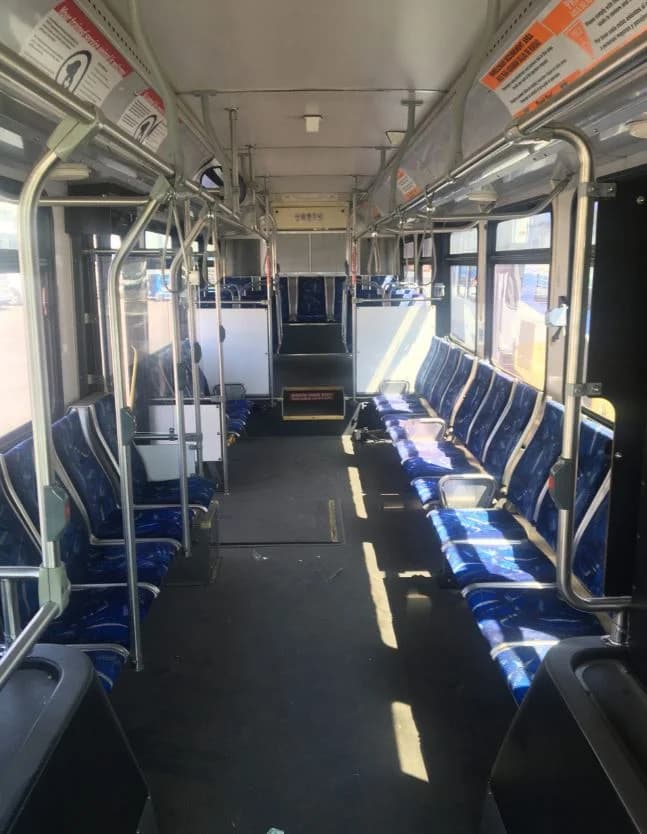 2008 New Flyer C40LF Low Floor 40 ft Transit Bus - Image 3