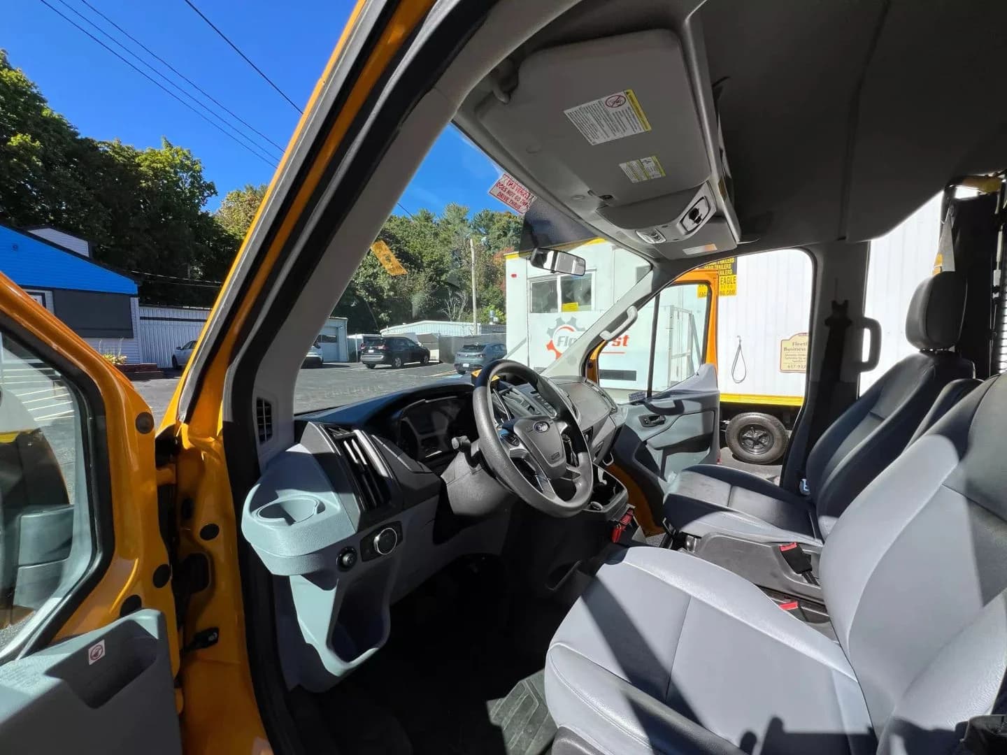 2019 Ford E350 ADA School Passenger Van - Image 4