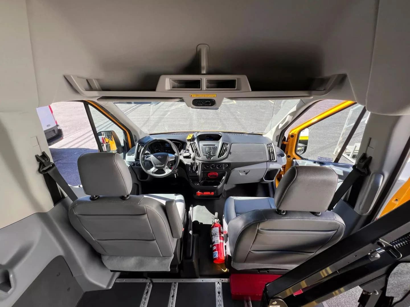 2019 Ford E350 ADA School Passenger Van - Image 8
