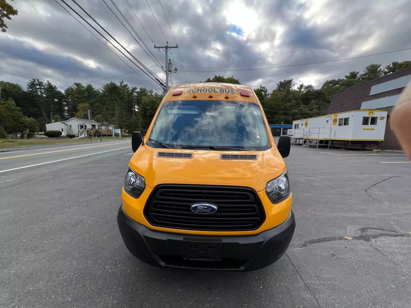2019 Ford E350 ADA School Passenger Van - Image 10