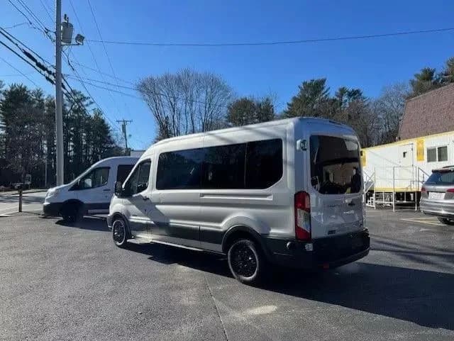 2016 Ford Transit 350 Wagon XLT Passenger Van - Image 5