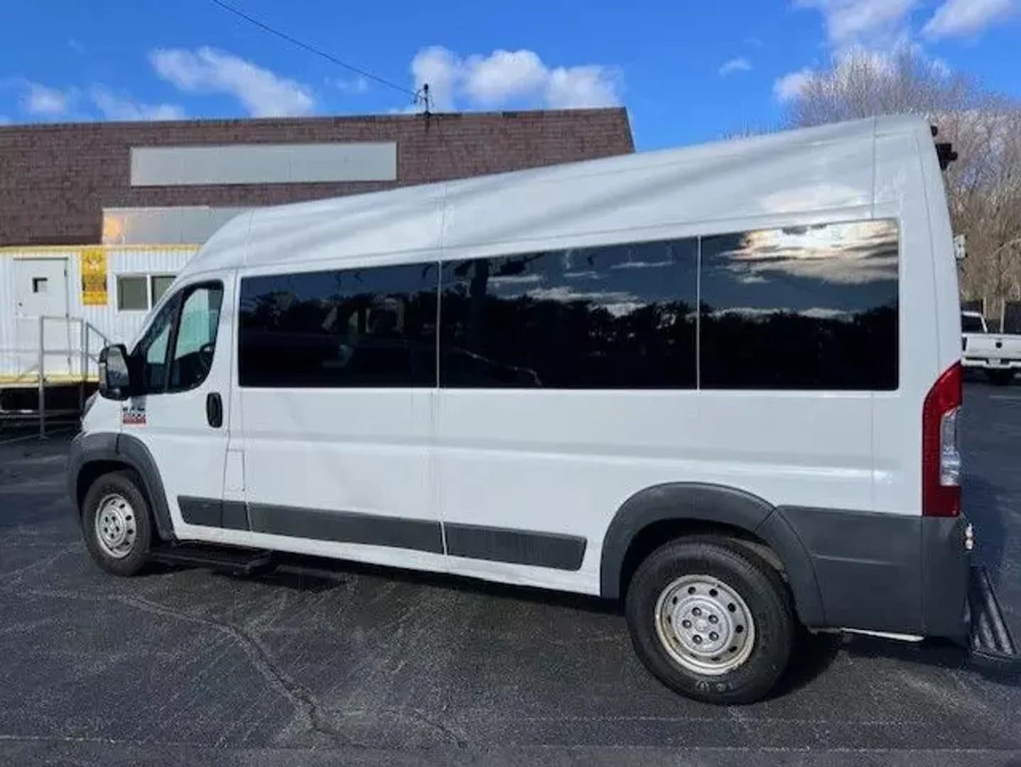 2019 RAM ProMaster ADA Passenger Van - Image 4