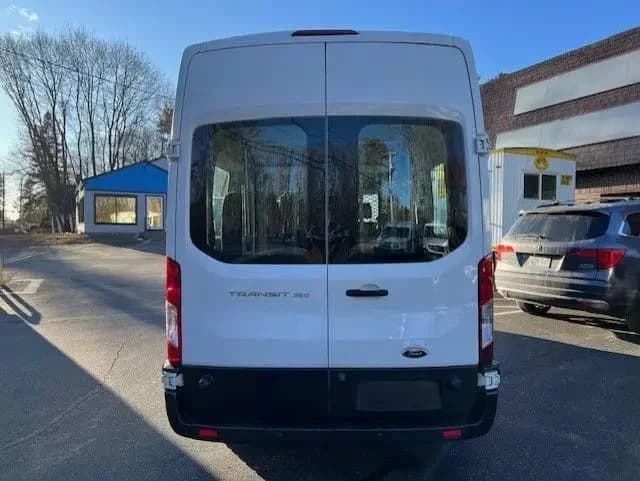 Transit 350 XLT #21680 - Image 6