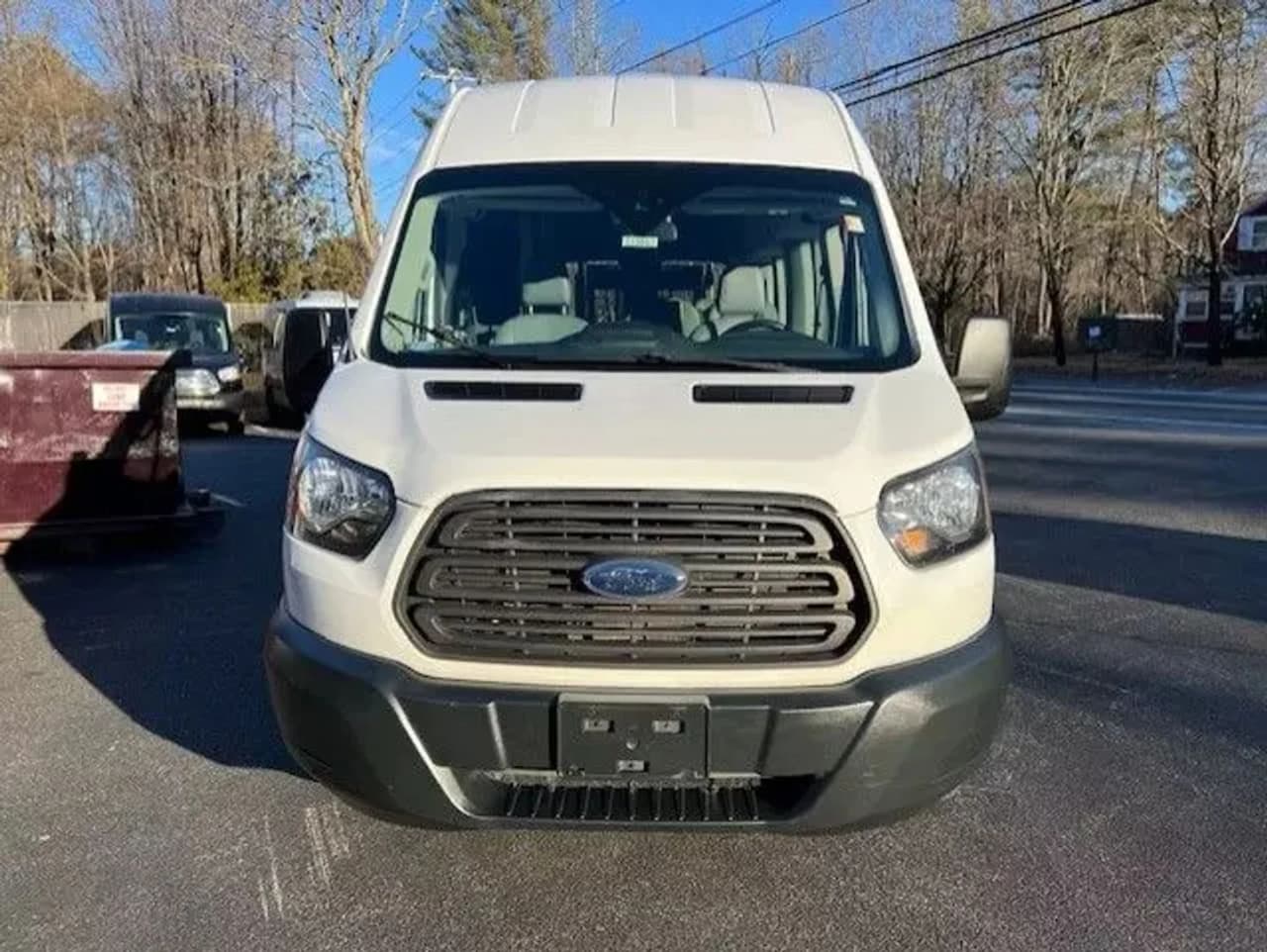 Transit 350 XLT #21680 - Image 1