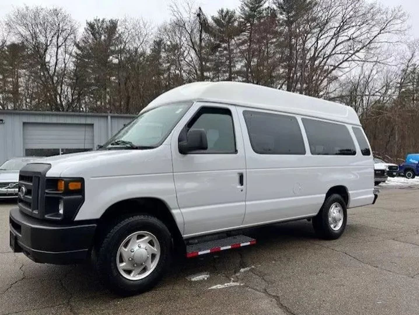 2014 Ford E250 ADA Passenger Van - Image 1
