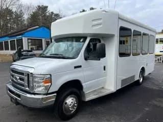 2016 Ford E350 bus