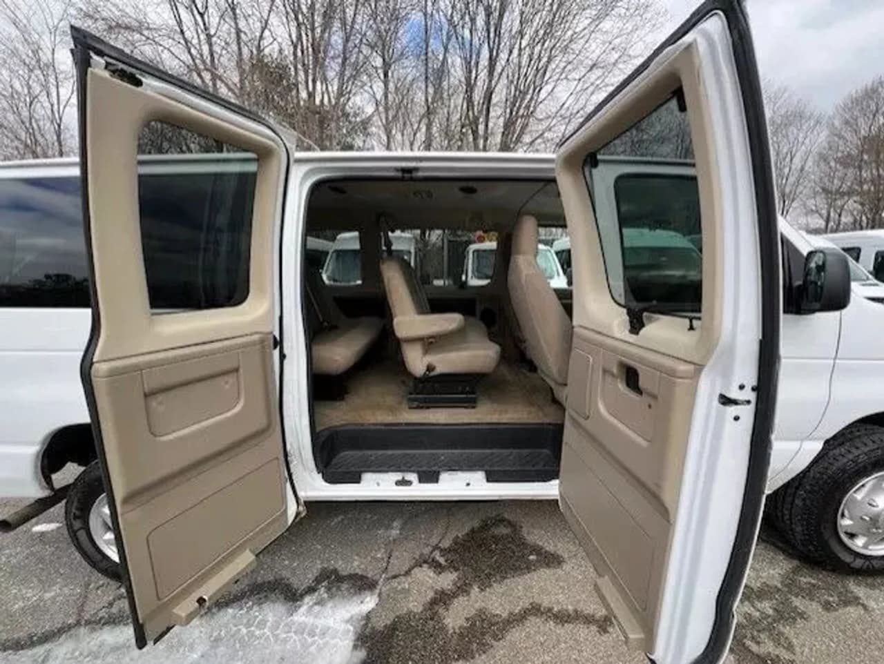 E350 Super Duty #21686 - Image 8