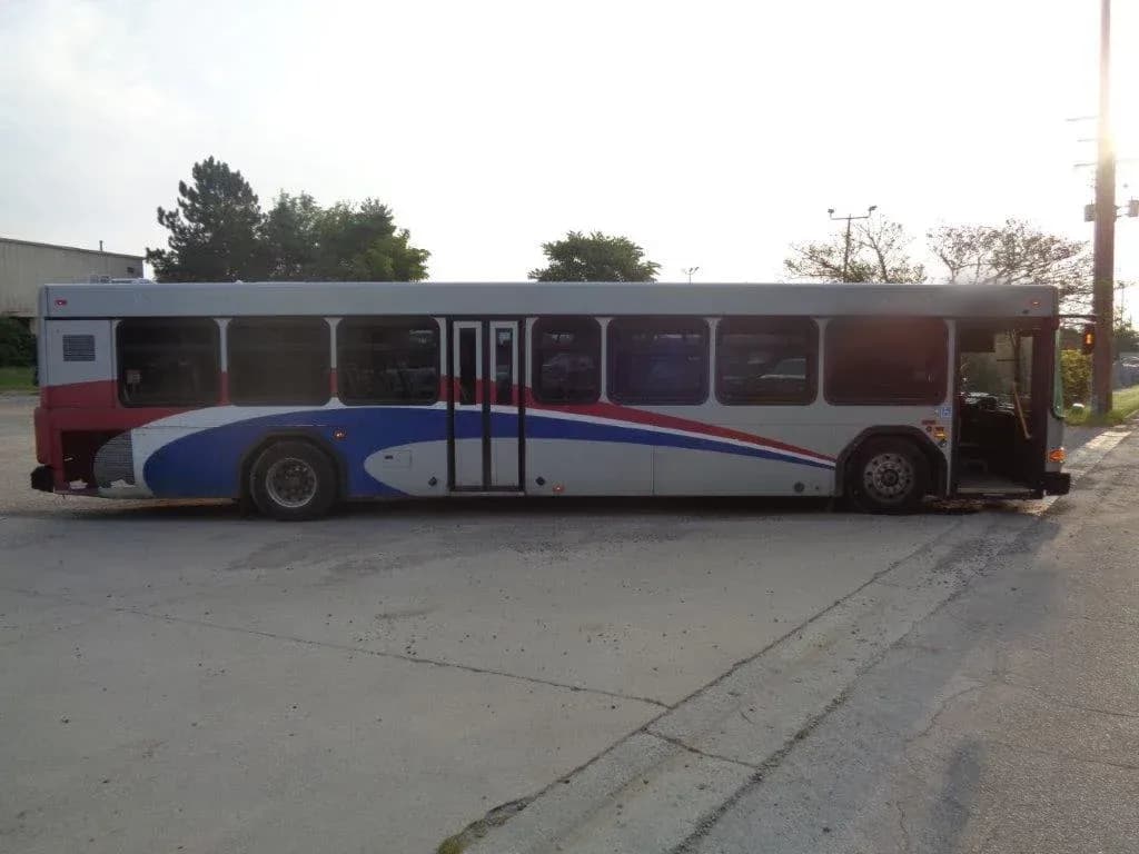 Gillig #21689 - Image 3