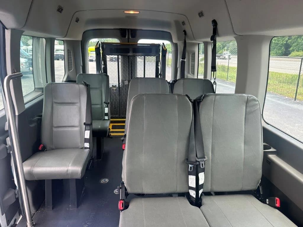 2020 Ford Transit 350 Passenger Van - Image 5
