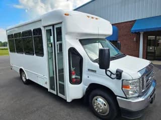 2022 Ford E350 bus