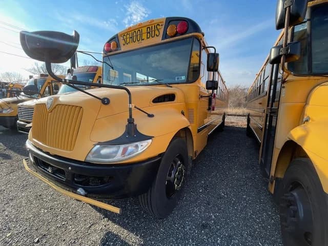 BULK FLEET DEAL 4 MATCHING BUSES - Image 14