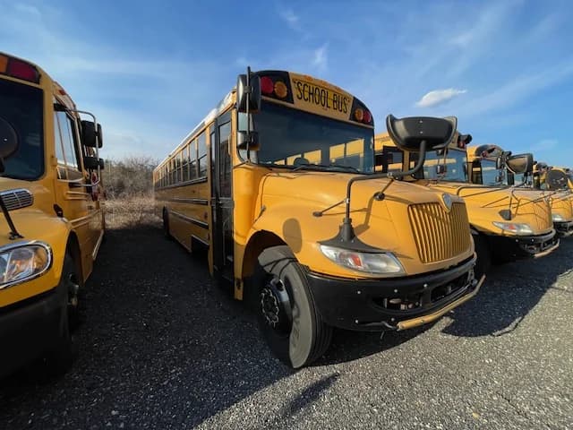 BULK FLEET DEAL 4 MATCHING BUSES - Image 16