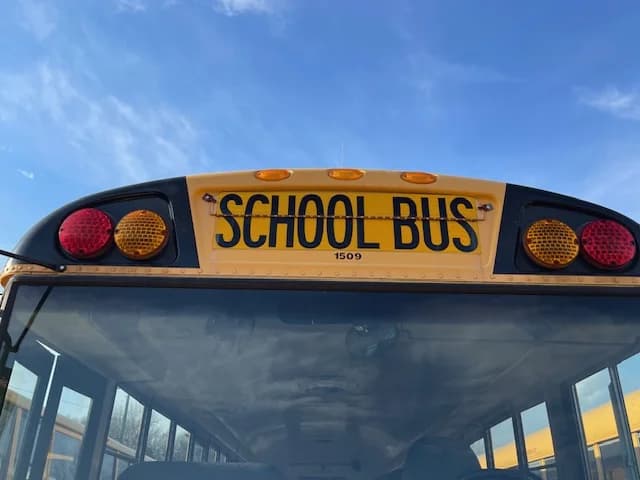 BULK FLEET DEAL 4 MATCHING BUSES - Image 17