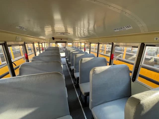 BULK FLEET DEAL 4 MATCHING BUSES - Image 22