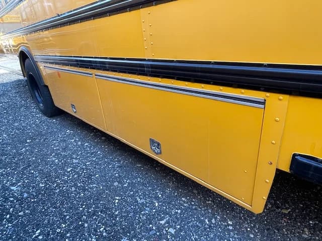 BULK FLEET DEAL 4 MATCHING BUSES - Image 32