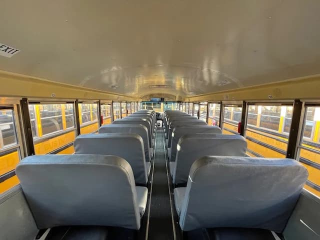 BULK FLEET DEAL 4 MATCHING BUSES - Image 36