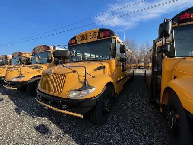 BULK FLEET DEAL 4 MATCHING BUSES - Image 42