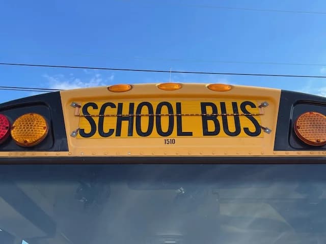 BULK FLEET DEAL 4 MATCHING BUSES - Image 48