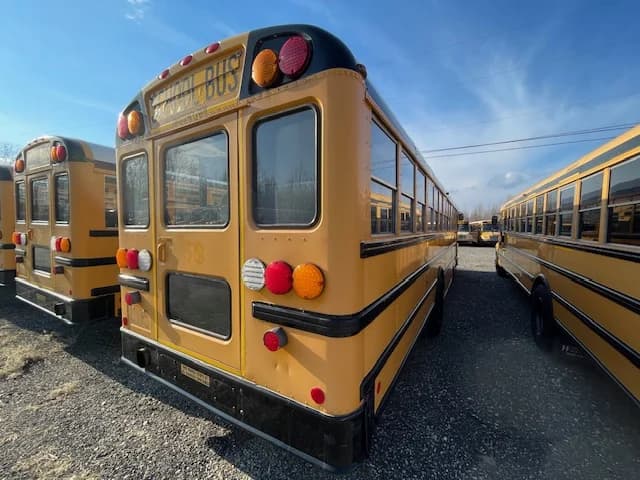 BULK FLEET DEAL 4 MATCHING BUSES - Image 62