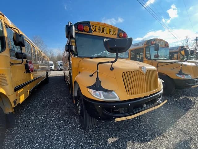 BULK FLEET DEAL 4 MATCHING BUSES - Image 64