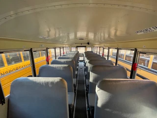 BULK FLEET DEAL 4 MATCHING BUSES - Image 6