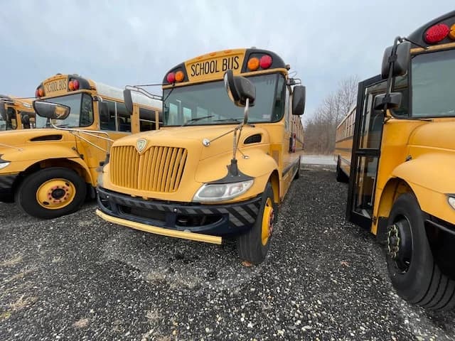 Bulk Fleet Deal 7 Buses 77 Passengers A/C - Image 16