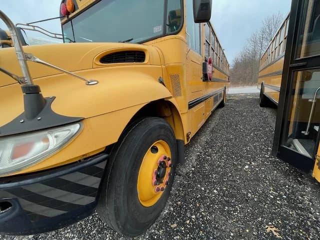 Bulk Fleet Deal 7 Buses 77 Passengers A/C - Image 17