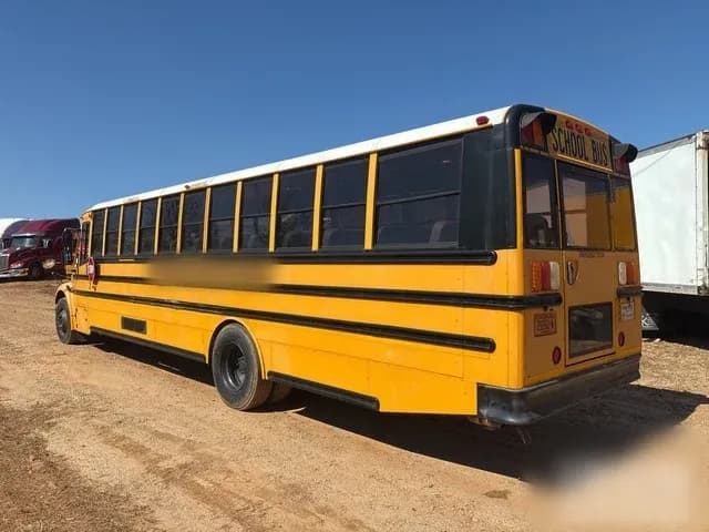 2015 Thomas C2 School Bus - Image 4