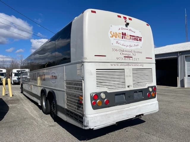 2006 Prevost LeMirage XL 2 Coach - Image 27