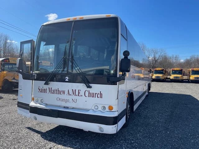 2006 Prevost LeMirage XL 2 Coach - Image 3