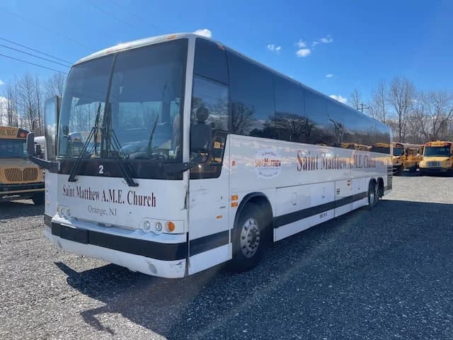 2006 Prevost LeMirage XL 2 Coach - Image 4