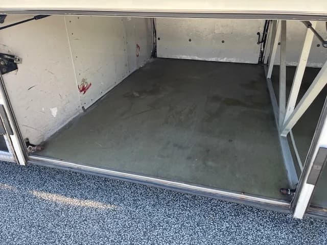 2006 Prevost LeMirage XL 2 Coach - Image 44