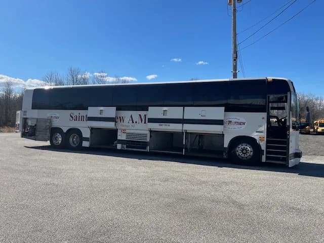 2006 Prevost LeMirage XL 2 Coach - Image 46
