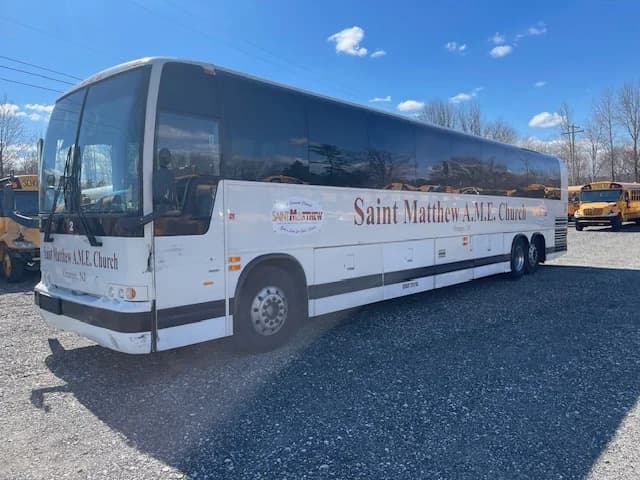 2006 Prevost LeMirage XL 2 Coach - Image 5
