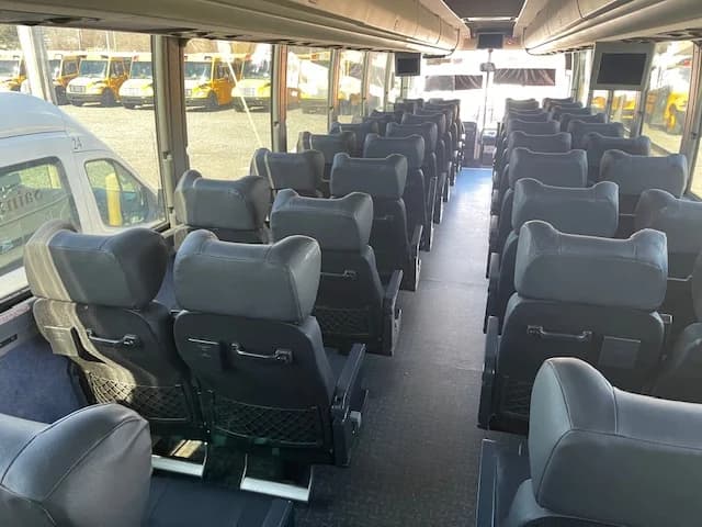 2006 Prevost LeMirage XL 2 Coach - Image 56