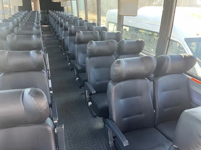 2006 Prevost LeMirage XL 2 Coach - Image 68