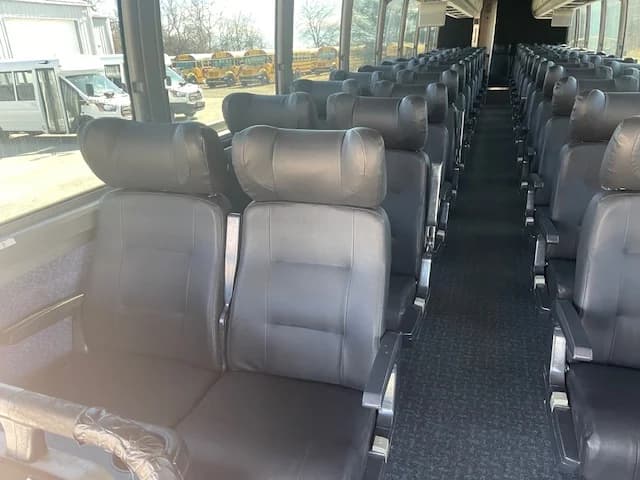 2006 Prevost LeMirage XL 2 Coach - Image 69