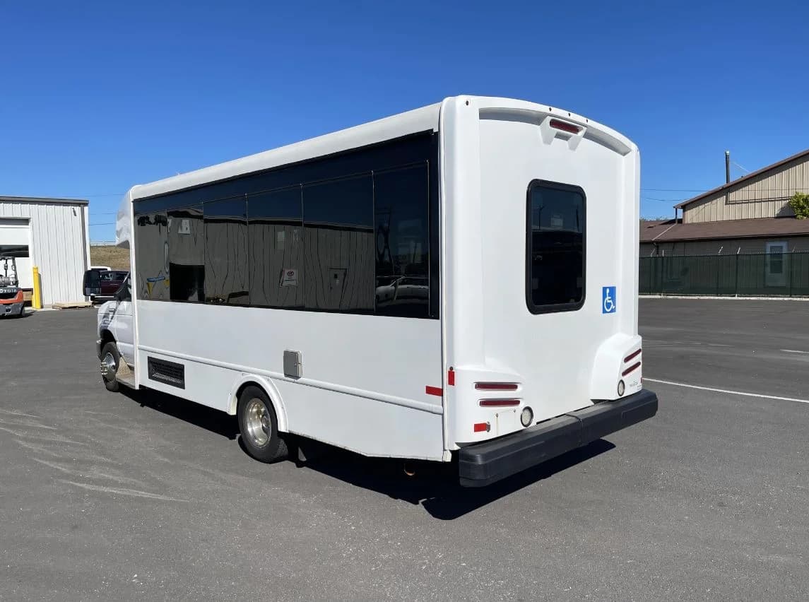 2017 Ford E450 Turtle Top Shuttle Bus - Image 3