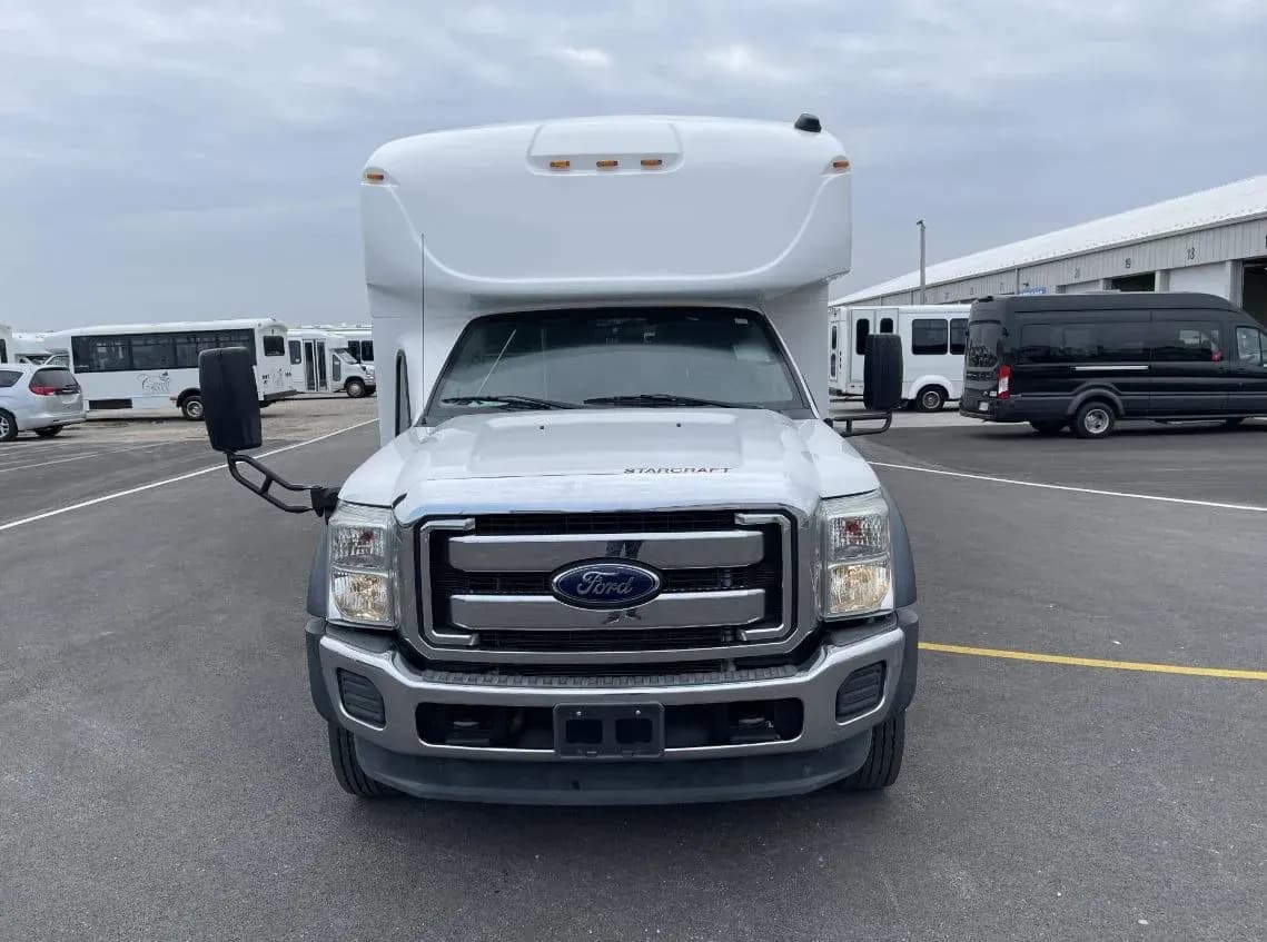 2016 Ford F550 Starcraft Shuttle Bus - Image 5