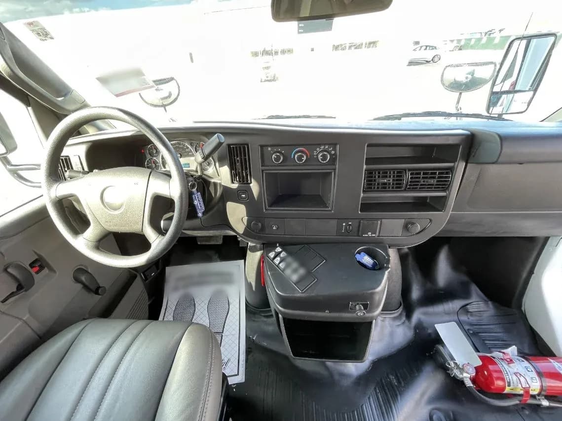 2018 Chevrolet Express 3500 Girardin MFSAB - Image 8