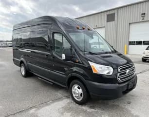 2019 Ford Transit LA West bus