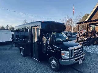 2013 Ford E350 bus