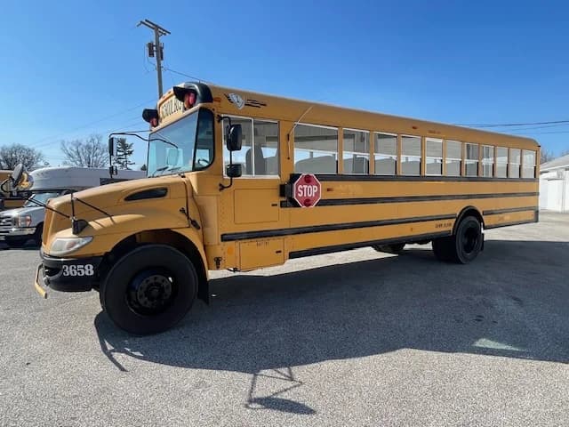 30 Matching Buses Package Deal - Image 14
