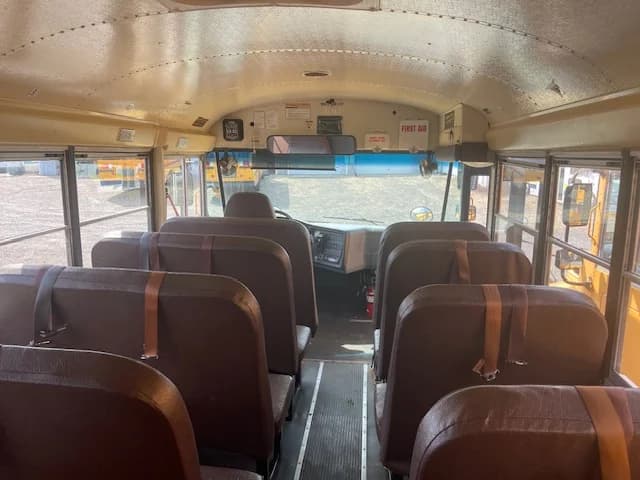 30 Matching Buses Package Deal - Image 21